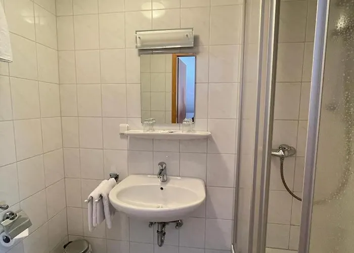 Ξενοδοχείο Zum Markgrafen Λουντενσάιντ